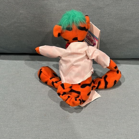 3/$25 The Disney store Halloween mini bean bag mad scientist Tigger 9" - Picture 7 of 7